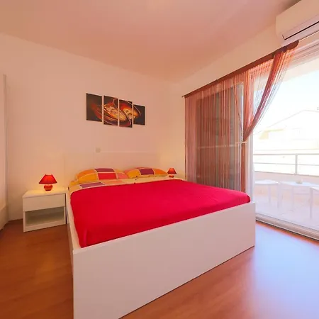Apartament Luxury Penthouse With Jacuzzi And Seaview