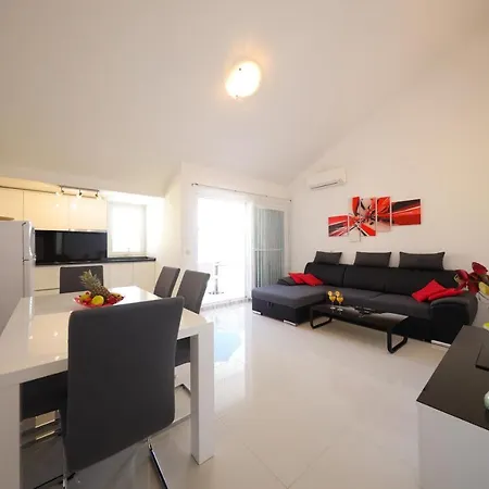 Luxury Penthouse With Jacuzzi And Seaview Apartment *